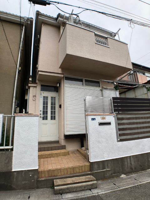 ��t�����P�J�s���P�J�X���ڂR�c�j