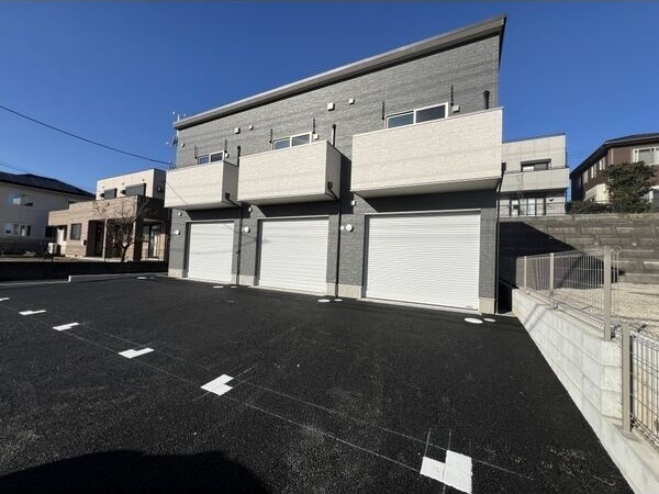 ���c���@�V�؉w�i�k��7���j