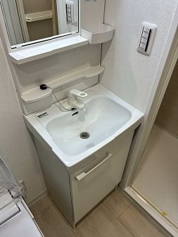 ����7