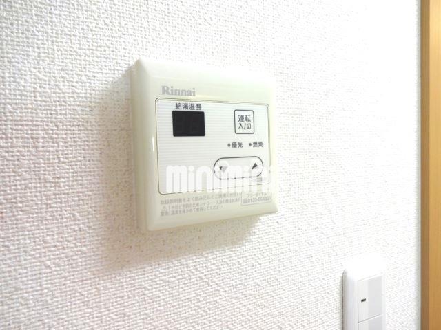 ����10