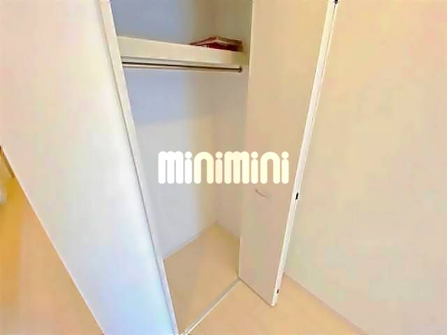 ����6