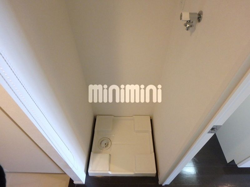 ����6