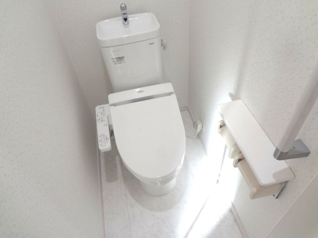 ����7