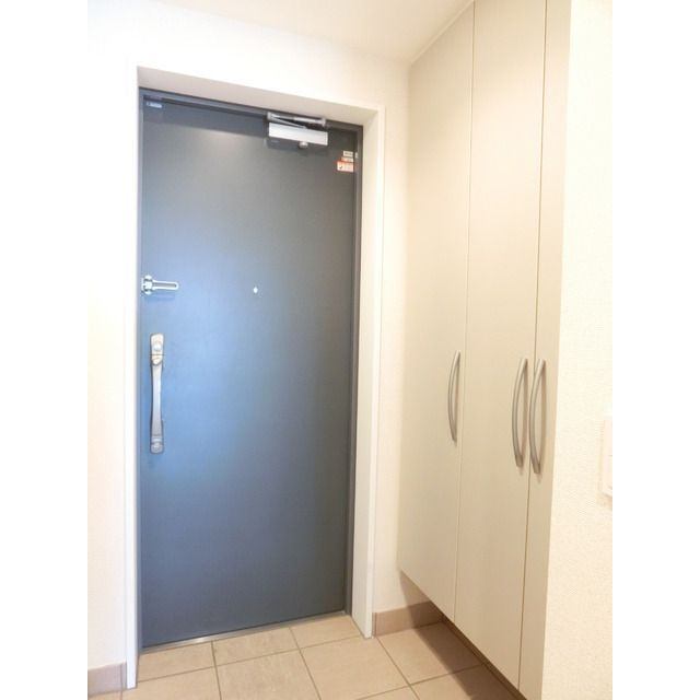 ����6