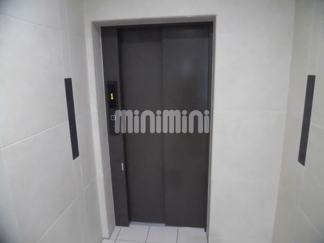 ����14