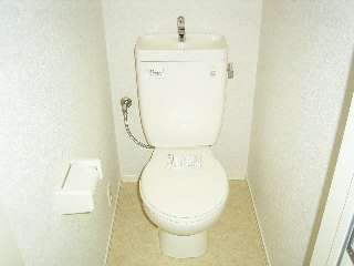 ����4