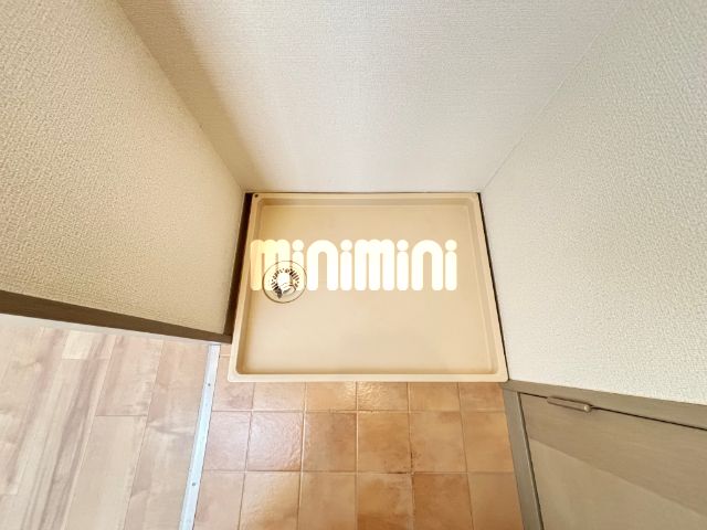����6