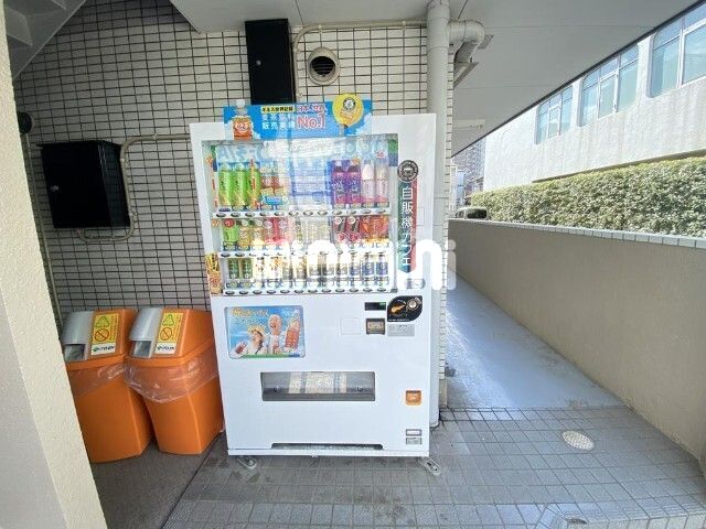 ����14