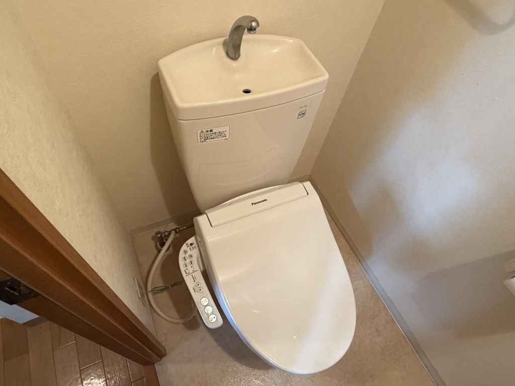 ����5