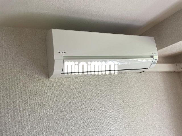 ����10