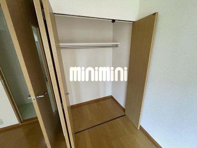 ����5
