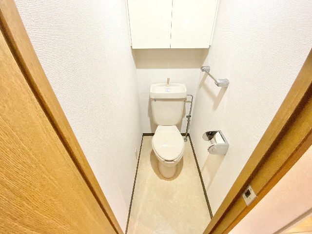 ����6