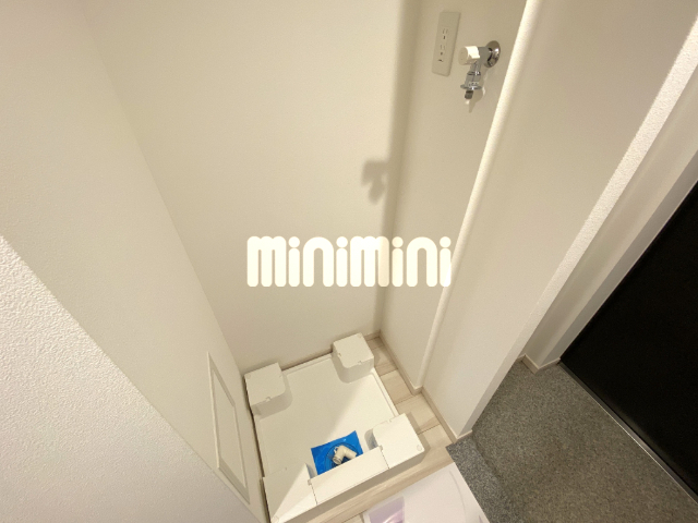 ����7