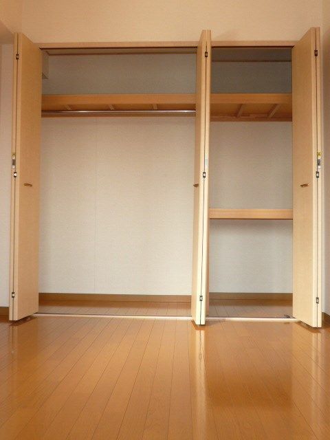����6