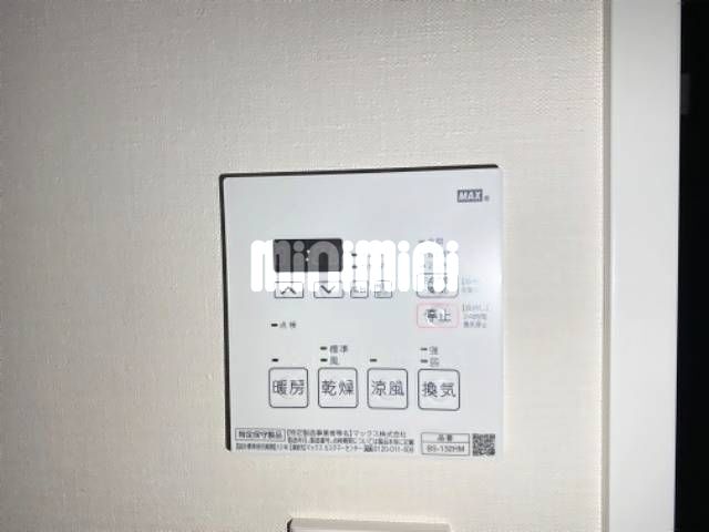 ����11