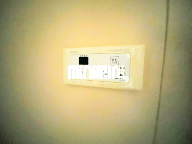 ����14