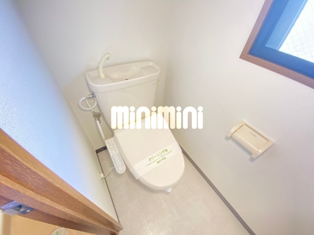 ����4