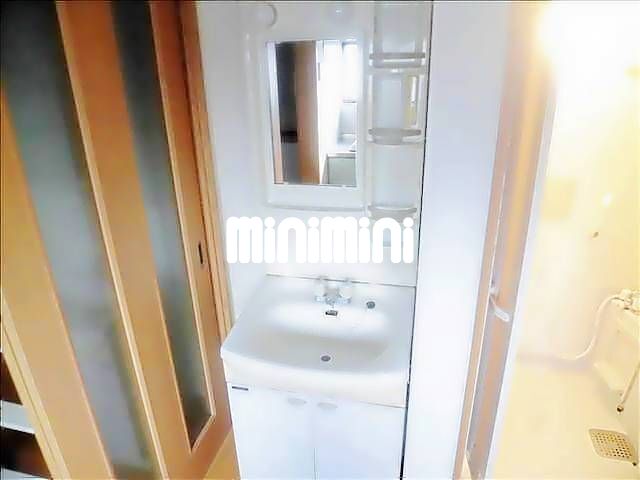 ����5