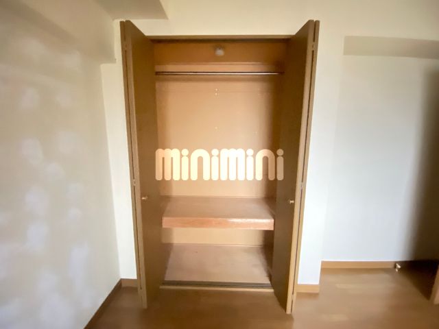 ����6