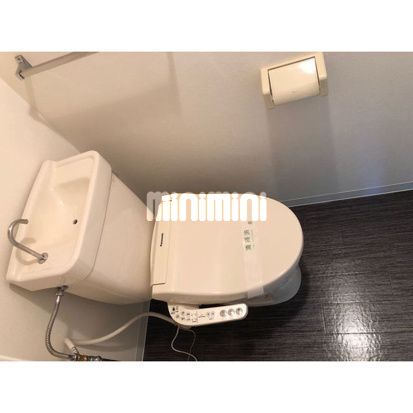 ����6