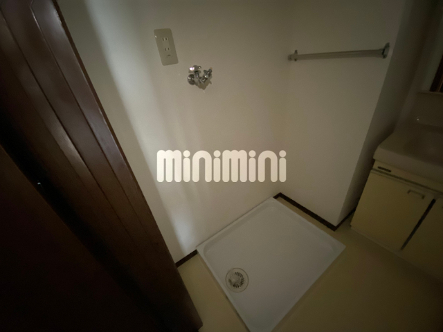 ����5
