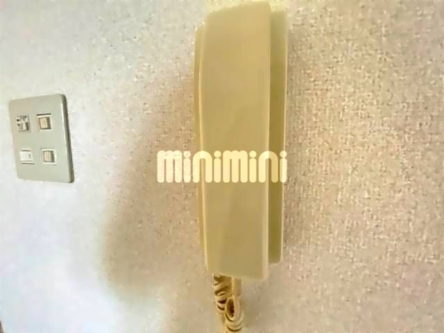 ����7