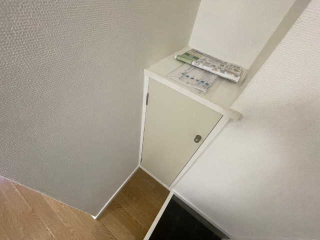 ����21