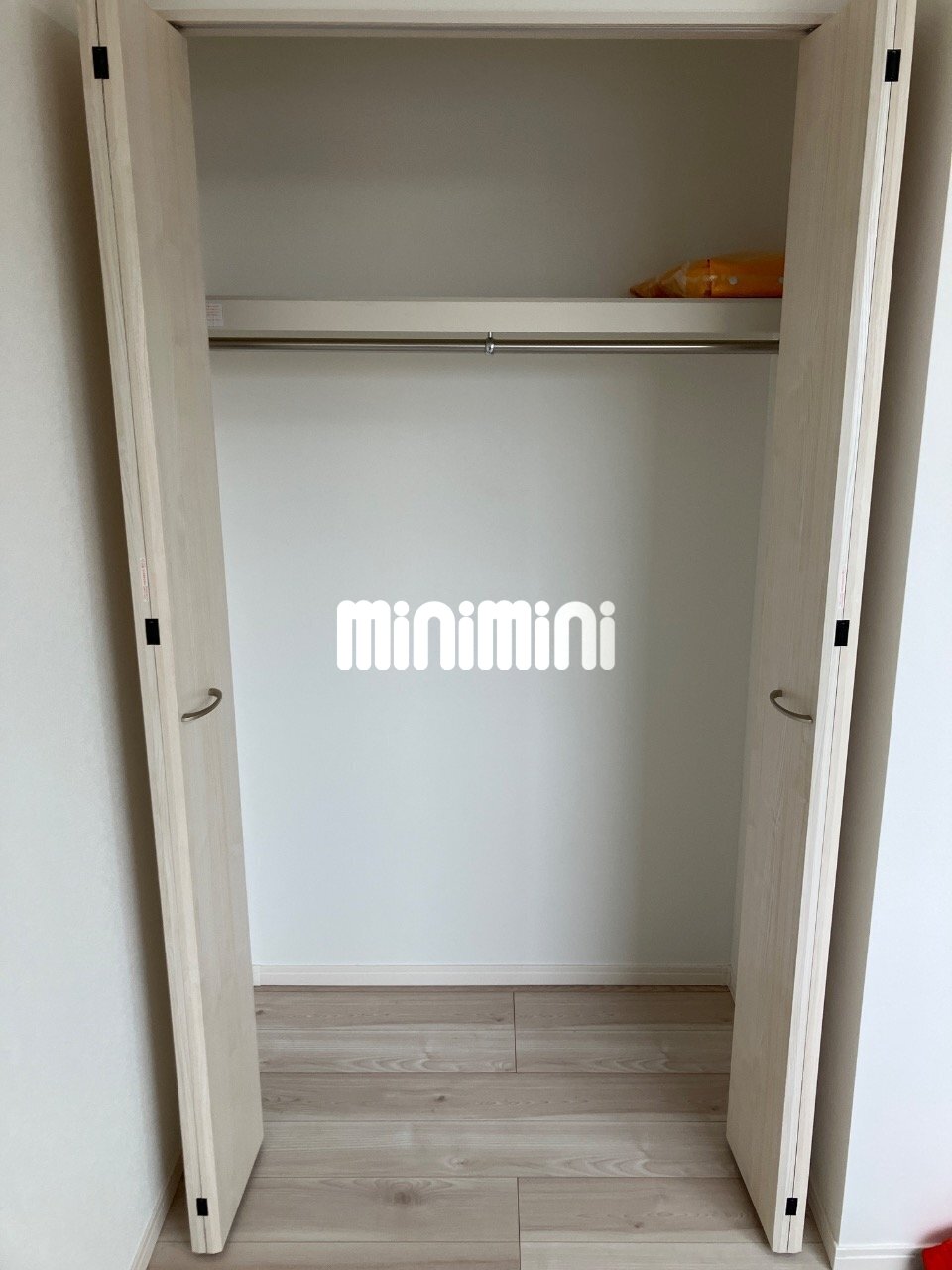 ����6