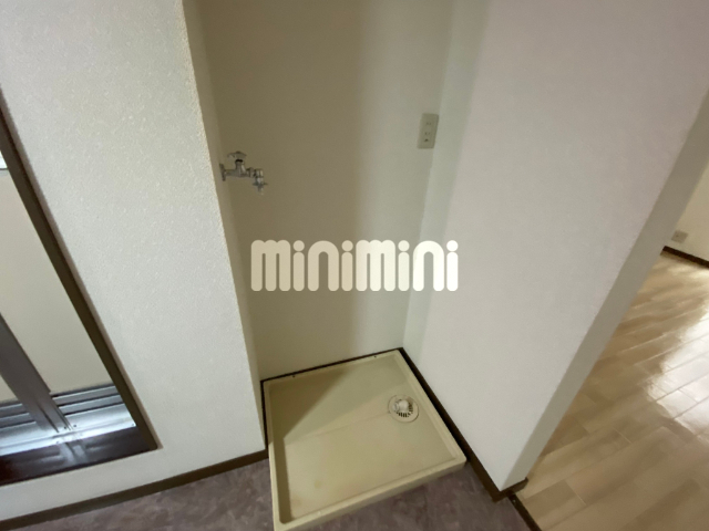 ����8
