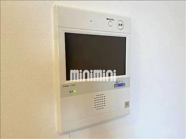 ����10