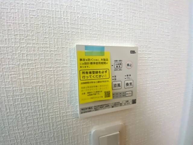 ����14