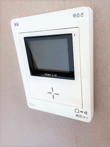 ����10