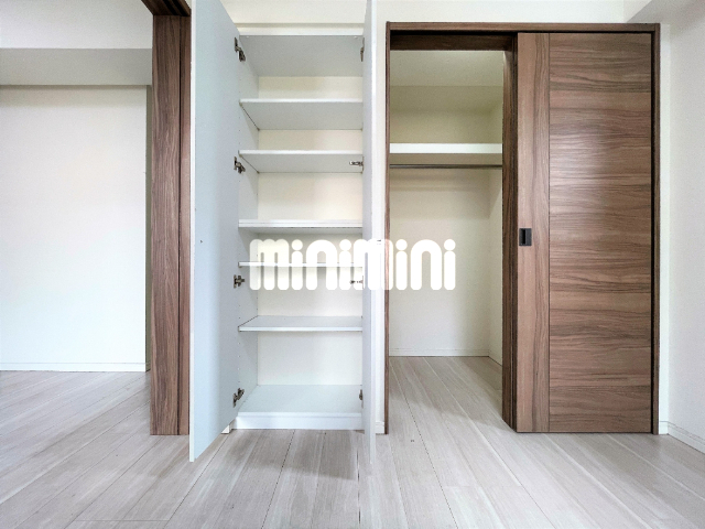 ����6