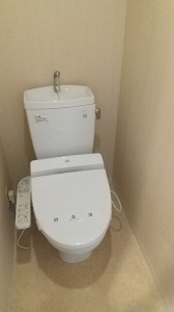 ����6