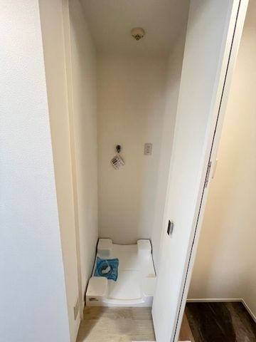 ����7