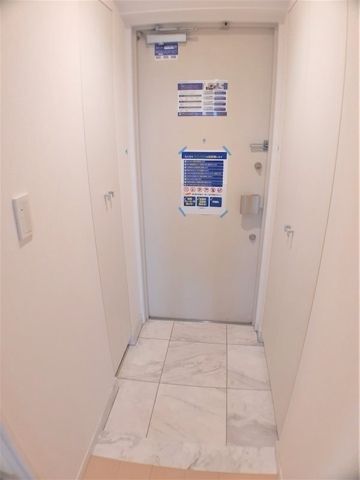 ����7