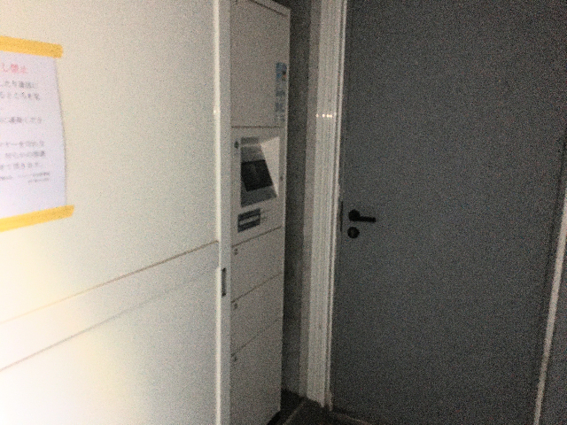 ����20