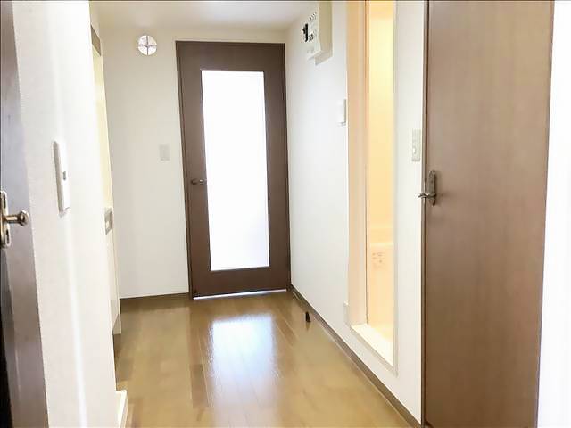 ����11