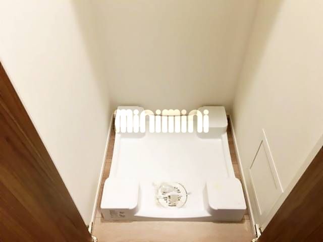 ����6