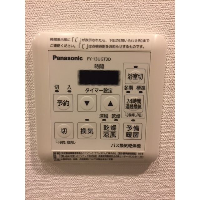 ����10
