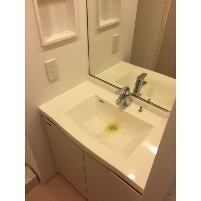 ����5