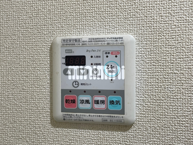 ����11