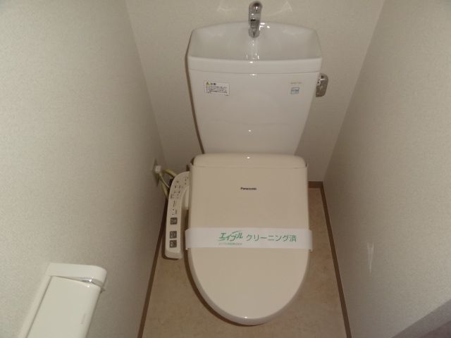 ����5