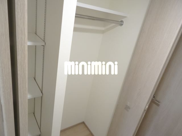 ����6