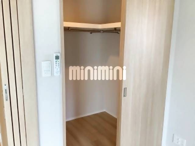 ����6