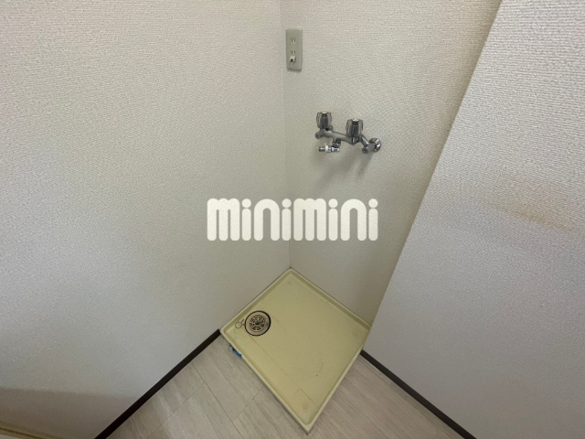 ����7