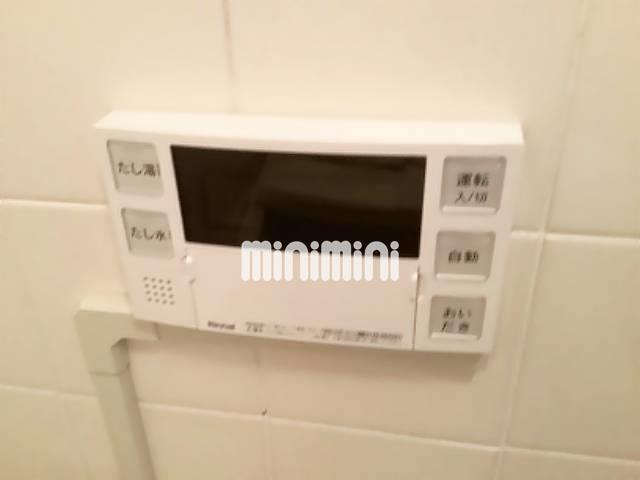 ����14