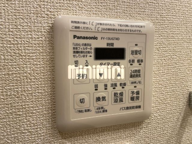 ����13
