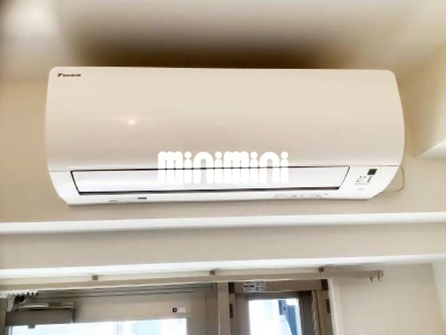����13