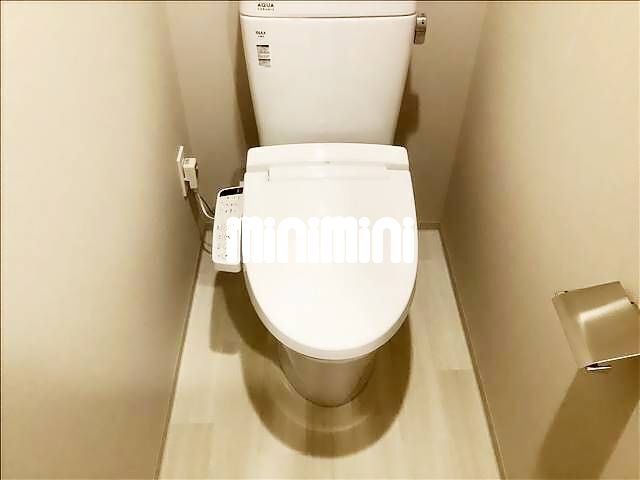 ����4